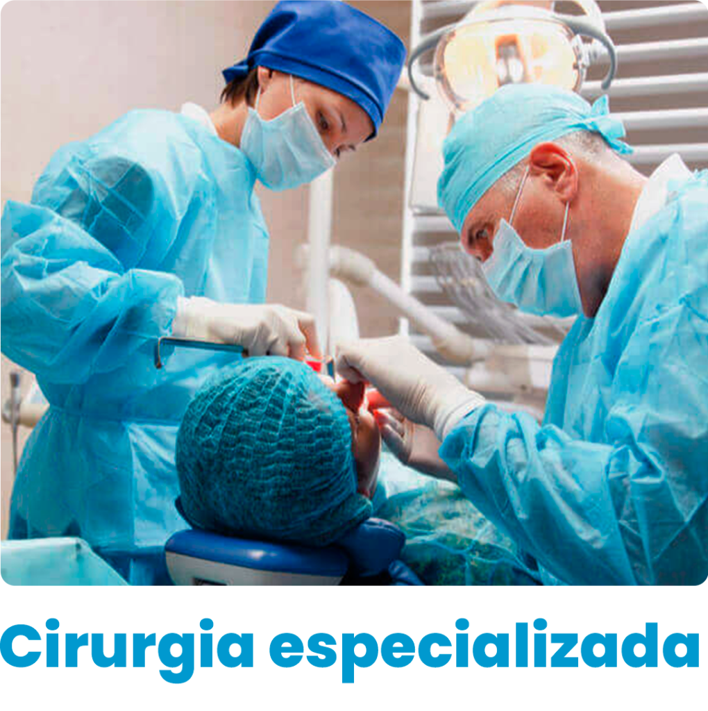 A Cirurgia e Traumatologia Bucomaxilofacial é uma especialidade odontológica que utiliza procedimentos cirúrgicos (geralmente no consultório odontológico, mas pode ocorrer em hospitais) para tratar as doenças e os traumas da face, do pescoço e, claro, da cavidade bucal